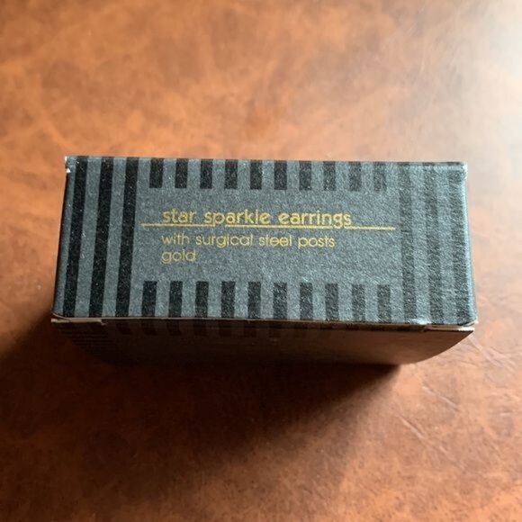 Vintage Avon Star Sparkle Earrings 3D Yellow Gold Round Stud Pierced - Picture 7 of 8